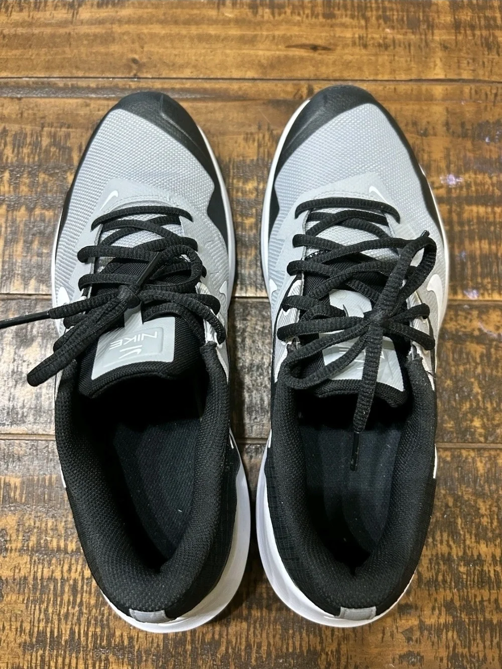 Nike Men's Black and Grey TR3
